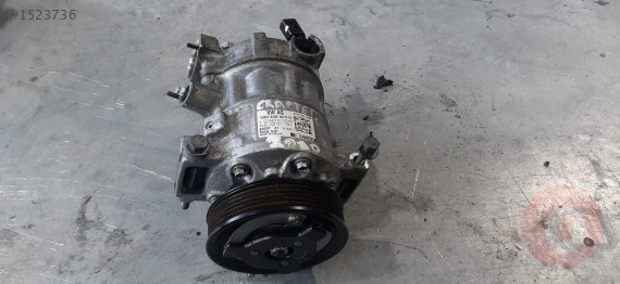 CRAFTER 2.0 TDİ KLİMA KOMPRESÖRÜ 5Q0820803Q ORJİNAL ÇIKMA - Volkswagen  Orijinal Çıkma Yedek Parça Ankara