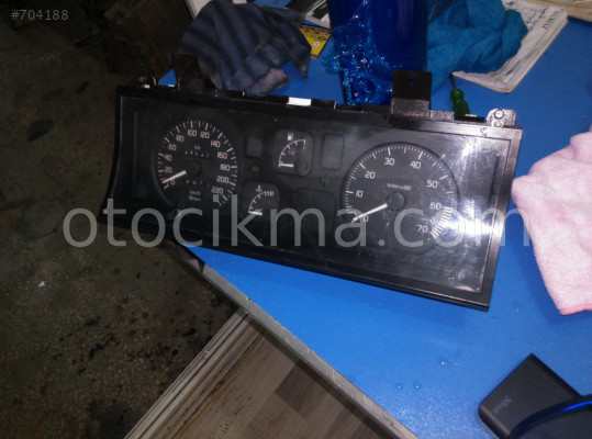 Renault 19 gösterge saati