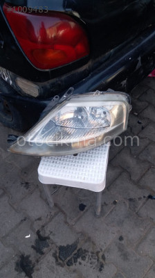 Citroen c3 Çıkma sol ön far orjinal