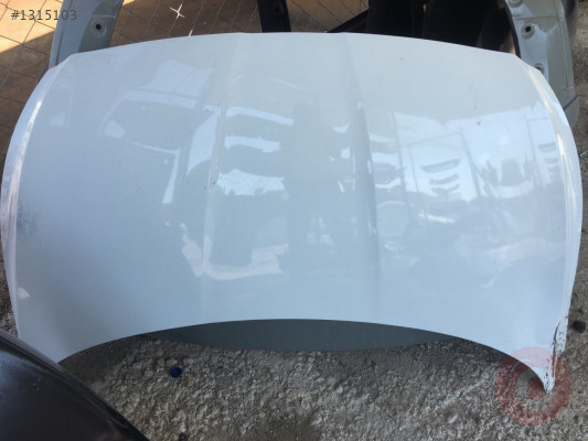 Hyundai Accent Blue Ön kaput