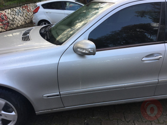 MERCEDES E220 SOL ÖN KAPI ÇIKMA ORJİNAL PARÇA