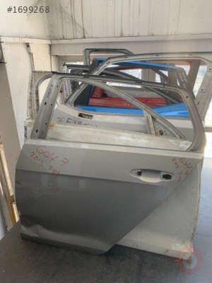 VOLKSWAGEN GOLF 7 SOL ARKA KAPI