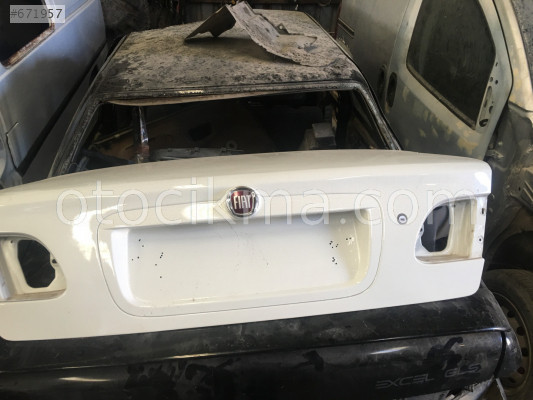 Fiat albea arka bagaj