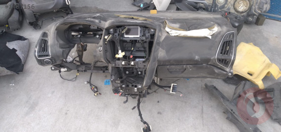 Ford focus çıkma ön göğüs