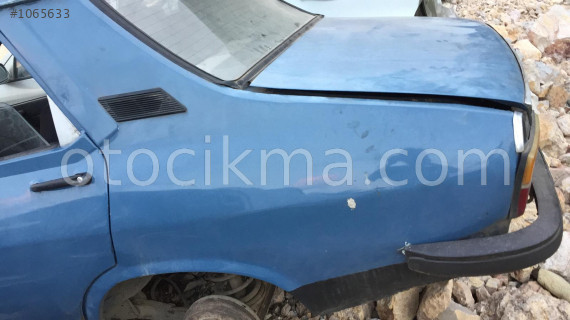 Renault 12 sol arka çamurluk