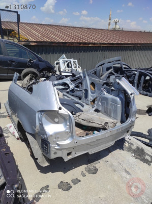 AUDİ A3 TEK KAPI 06-08 ÇIKMA BENZİN DEPOSU