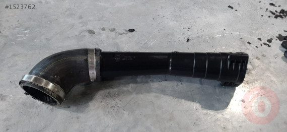 CRAFTER 2.0 TDİ İNTERKOL BORUSU 04L145762BK ORJİNAL ÇIKMA PA - Volkswagen  Orijinal Çıkma Yedek Parça Ankara