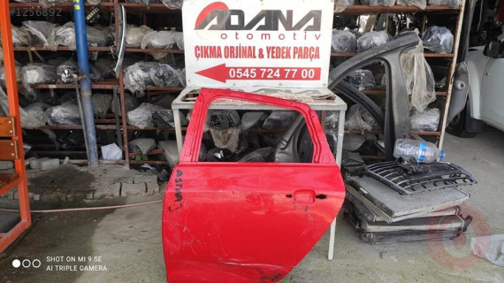 Opel Astra J 2012model sol arka kapı