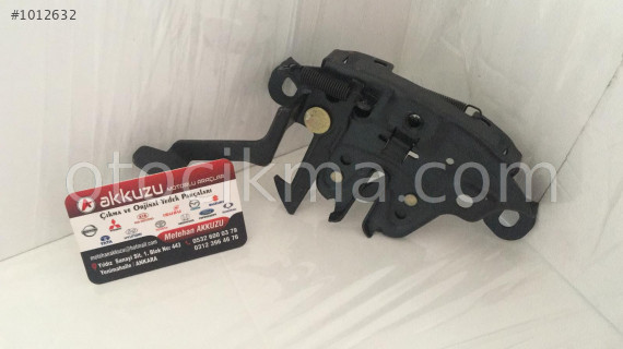 NİSSAN D22 KAPUT KİLİDİ