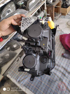 Dacia Duster sag far full LED