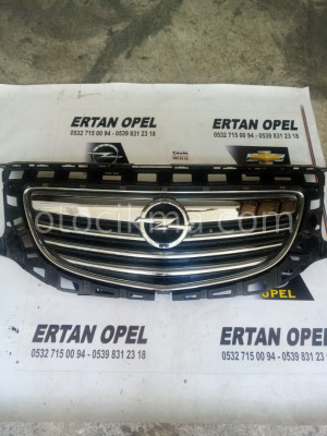 Opel İnsignia Ön Panjur