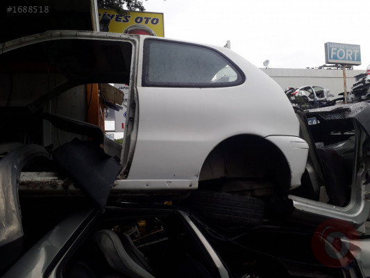 Fiat palio tavan arka tek kapı van