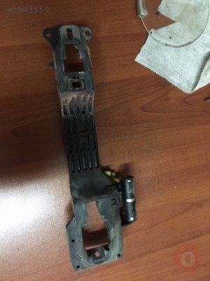 Suzuki Swift  2004 -2011 SOL ÖN  kapı dış kol braketi