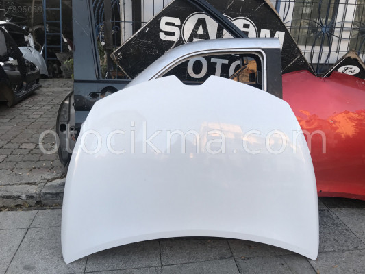 Renault clio 4 çıkma ön kaput