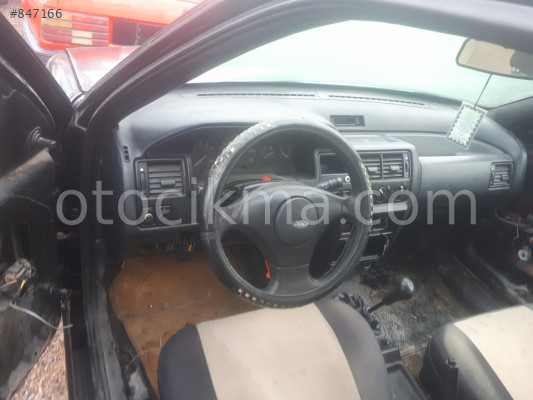 Ford escort on konsol cikma
