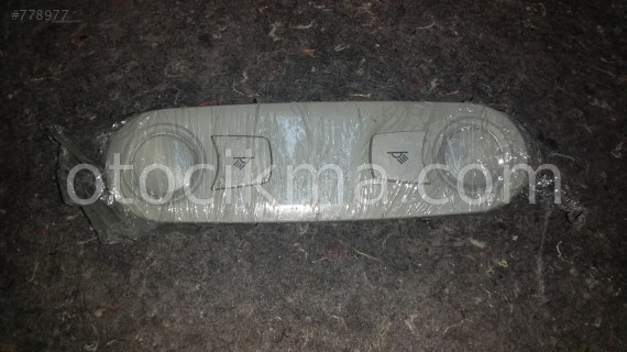 Audi a4 tavan lambası arka orj.cıkma