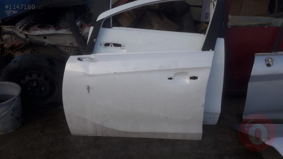 opel corsa e çıkma sol ön kapı