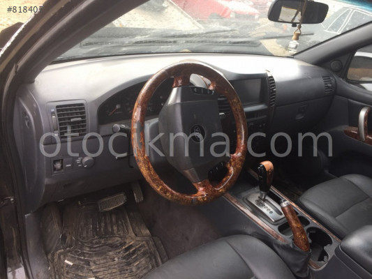 KİA SORENTO ÖN GÖĞÜS