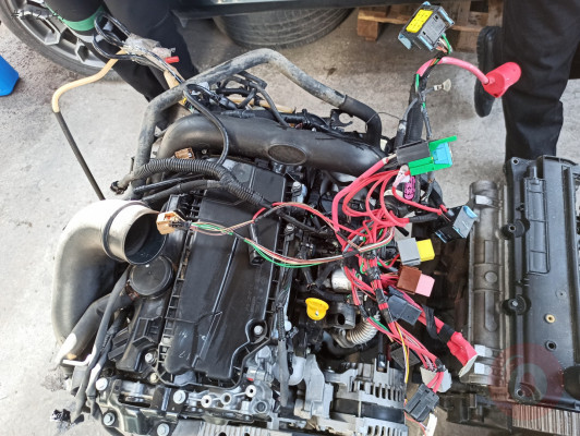 RENAULT MASTER 2.3 MOTOR TESİSATI