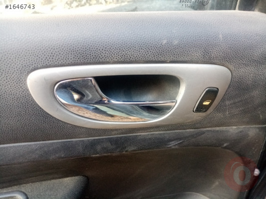 PEUGEOT 307 İÇ  SOLARKA KAPI KOLU ORJİNAL ÇIKMA