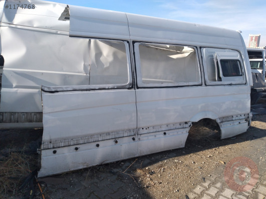 Mercedes sprinter çıkma sol yan
