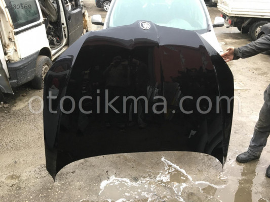 2017 Skoda süperb ön kaput
