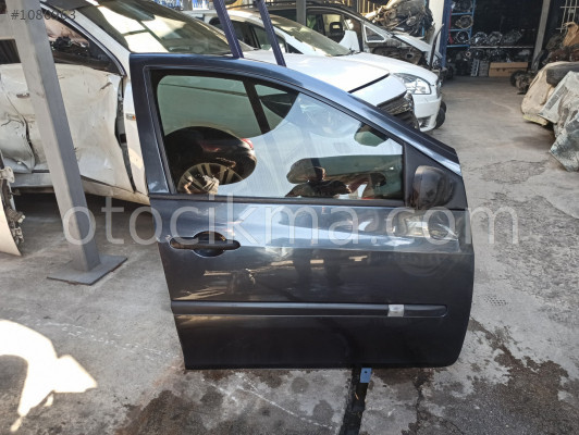 RENAULT CLİO 3 SAĞ ÖN KAPI SİYAH