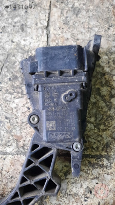 2008 2011 focus gaz  pedalı