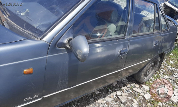 1996 model daewoo nexia 1.5 çıkma sol yan panel