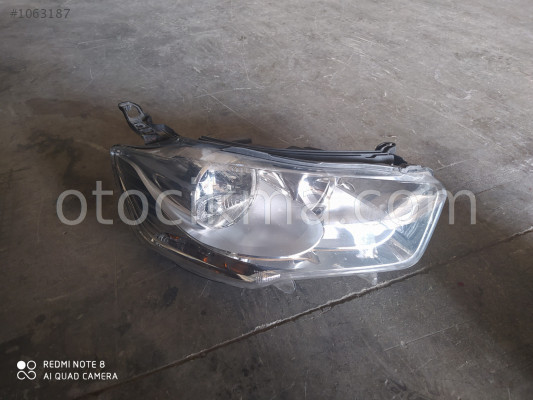 Citroen c-elysee çıkma sağ far 2015 orjinal
