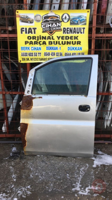 HUNDAİ STAREX SOL ÖN KAPI DOLU