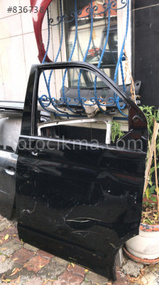 Volkswagen t5 çıkma sağ ön kapı