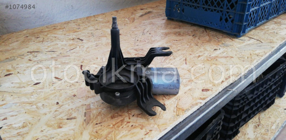 opel corsa d arka silecek motoru