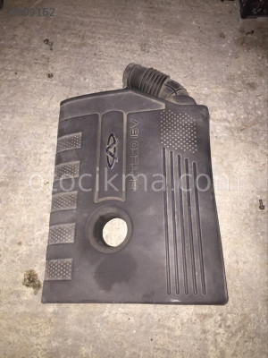 Chery alia 1.6 motor üst plastiği
