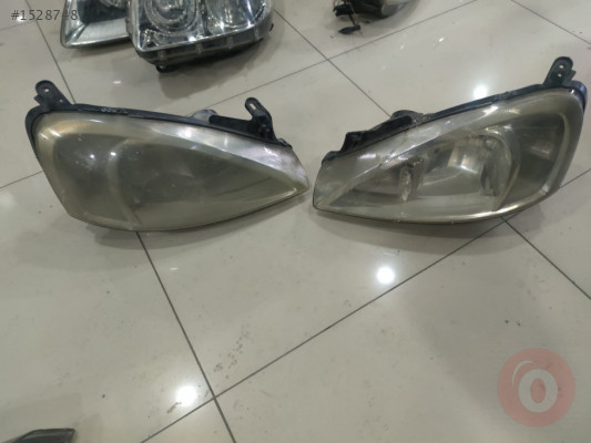 Opel Corsa C  Sağ Sol Far