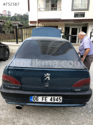 PEUGEOT 306 SEDAN ARKA PANEL