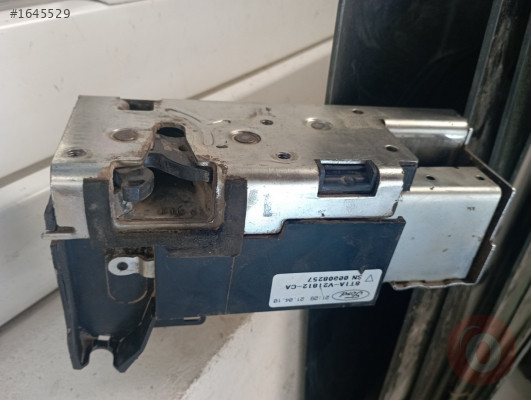 FORD CONNECT SAĞ ÖN KAPI KİLİDİ..8T1A-V21812-CA
