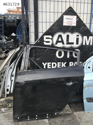 Renault megane 3 çıkma sol arka kapı