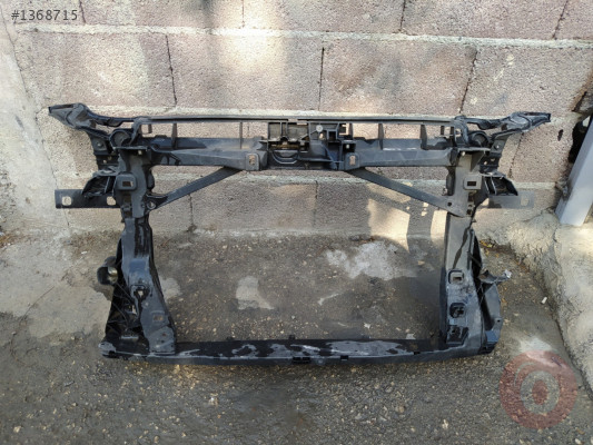 Audi A3 ön panel