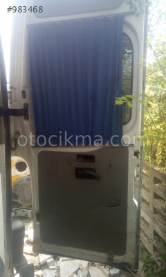 renault master 2 çıkma sağ bagaj kapağı