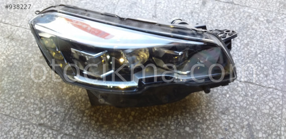 Peugeot  508 far ön sağ mercekli