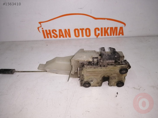 Renault Clio sol arka kapı kilidi orijinal