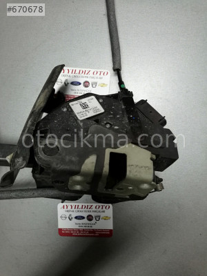 FORD FOCUS 3 SOL ÖN KAPI KİLİDİ BM5A-A21813-AF