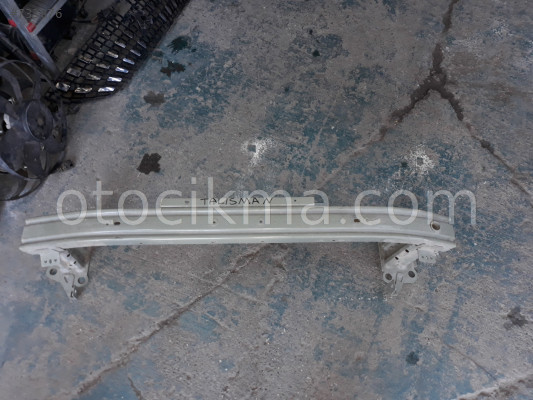 Renault talisman ön tampon demiri