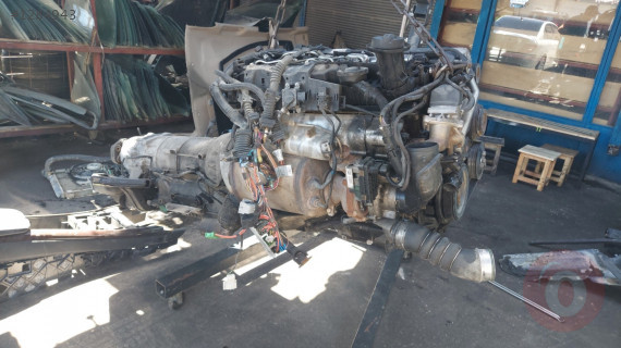 3000 dizel  x5 dolu motor