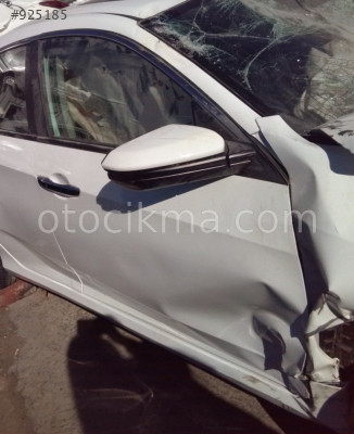 2017 HONDA CİVİC ORİJİNAL SAĞ ÖN KAPI.