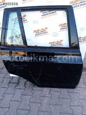 BMW X3 E83 SAĞ ARKA KAPI
