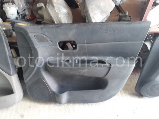 Hyundai era sağ ön kapı kartonu