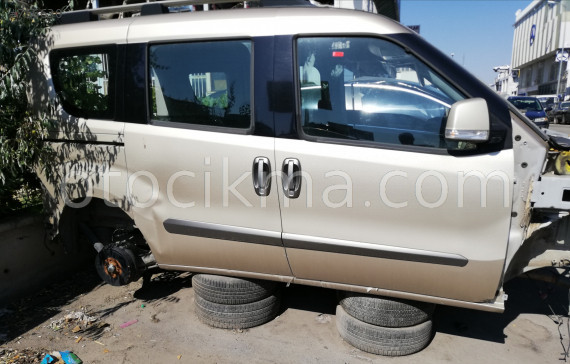 FİAT DOBLO 3 SAĞ ÖN KAPI BAL KÖPÜĞÜ