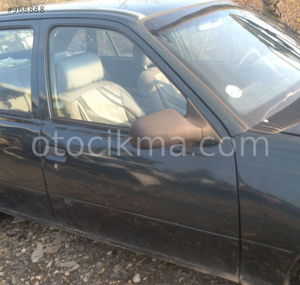 1996 model daewoo racer 1.5 çıkma sağ ön dolu kapı